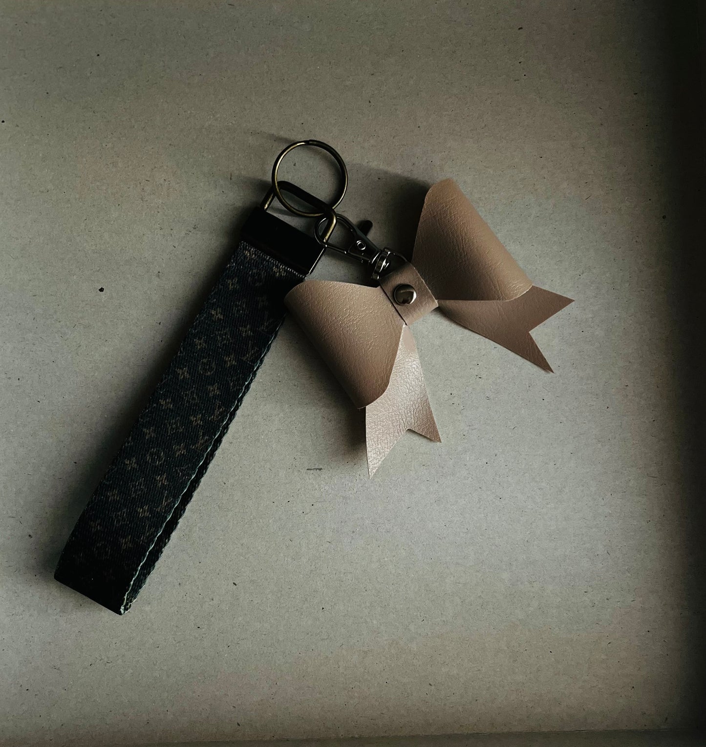 Cute Bow Keychain