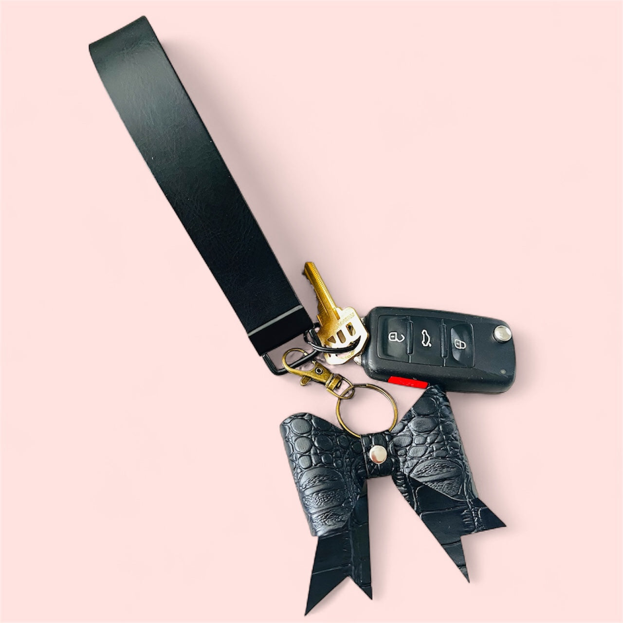 Blackout Luxe Wristlet Keychain